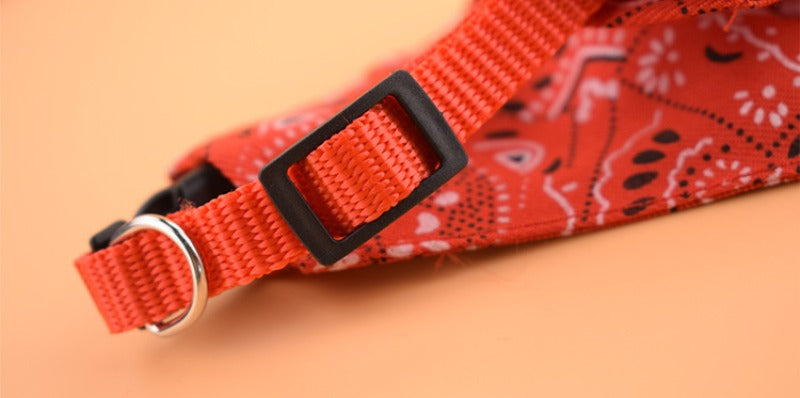 Adjustable Pet Bandana Collar – Stylish Triangle Scarf for Dogs & Cats