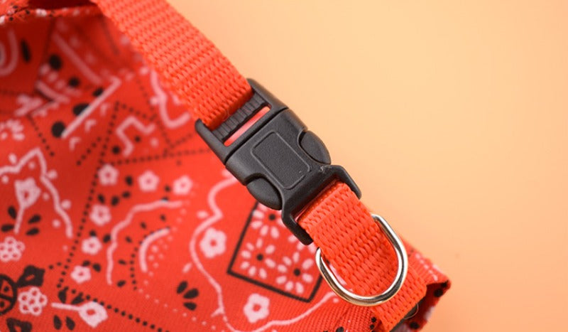 Adjustable Pet Bandana Collar – Stylish Triangle Scarf for Dogs & Cats