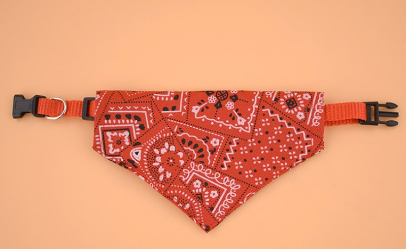 Adjustable Pet Bandana Collar – Stylish Triangle Scarf for Dogs & Cats